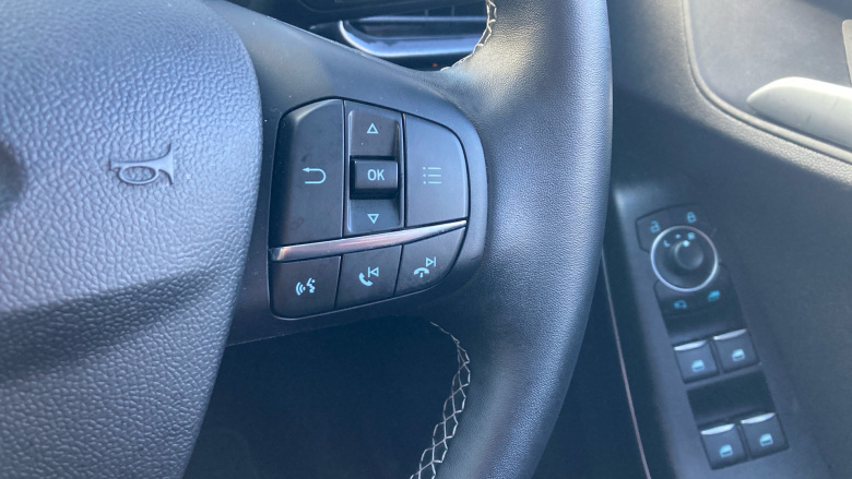 Ford Puma 1.0 EcoBoost Hybrid mHEV Titanium 5dr DCT Petrol Hatchback